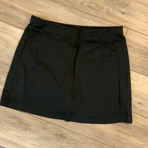 PGA Tour skort. Size S
